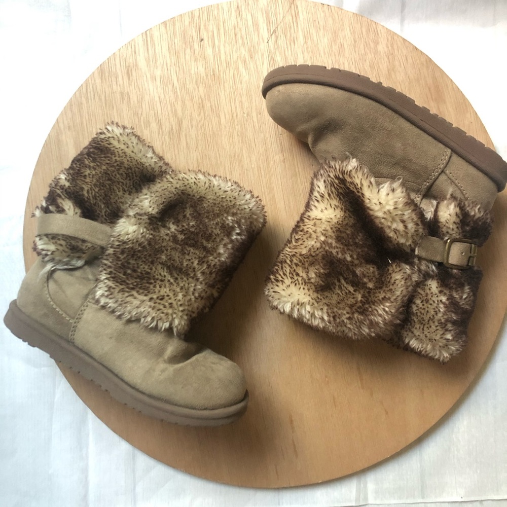 Arizona Jean Co Fur Boots Size 11